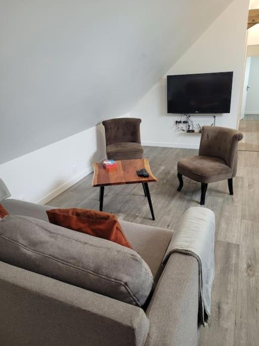 Appartement Proche Circuit Changé Екстериор снимка